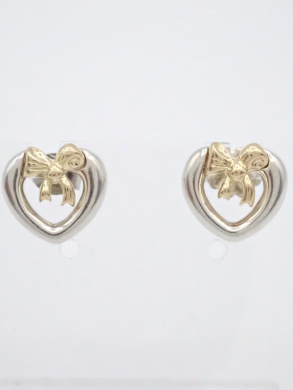 Tiffany & Co. Ribbon Heart Earrings 925 / 750